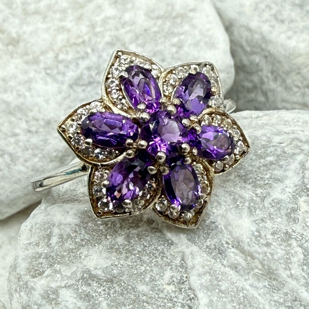 Uruguayan Amethyst Zircon Floral Ring Platinum 925 Silver Daisy Inspired Cluster